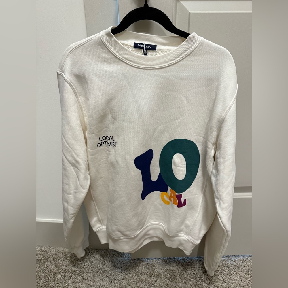 Mad Happy X-Small Local Optimist White Sweatshirt. 💕⚡️